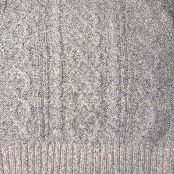 F21 BABY PINK KNIT SWEATER - Picture 4 of 4